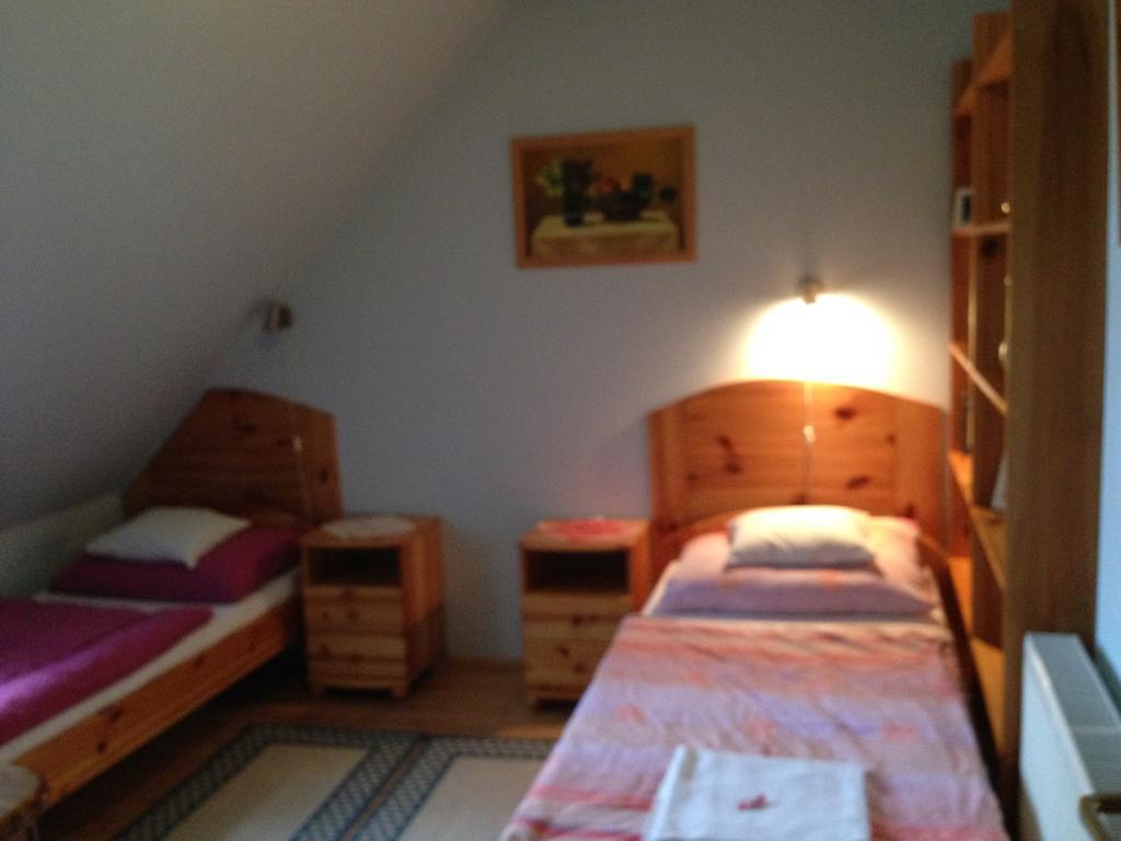 Edvy Malom Fogado Barokk Udvarhaz Pápa Extérieur photo